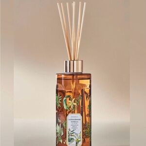 Anthropologie Sandal wood Vanilla Scented Reed Diffuser